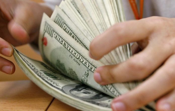 Por-Que-o-Dólar-está-Sempre-Mudando-de-Valor-3