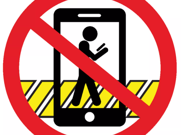 Cidade Vai Multar Quem Atravessar A Rua Mexendo No Celular Notibras